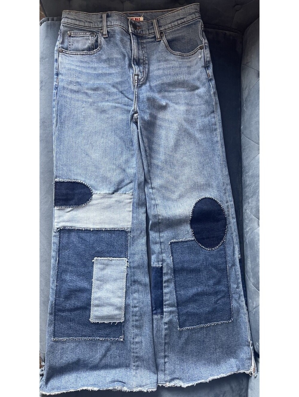 Johnny Was Patched Straight Flare Jeans 27 Boho Chic Premium Denim RARE FIND!